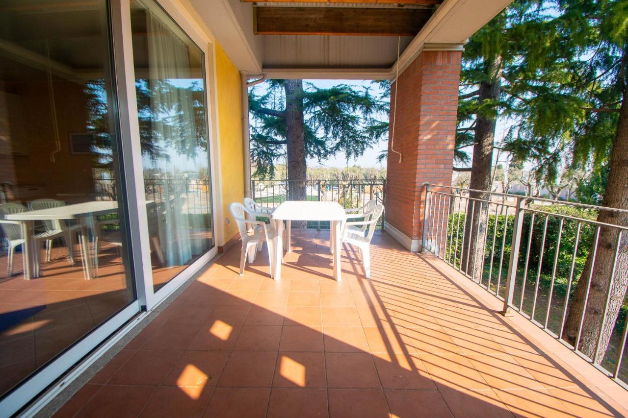 Ferienwohnung Lato Soleggiato @Gardazzurro Padenghe sul Garda Exterior foto