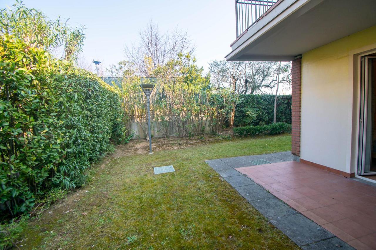 Ferienwohnung Lato Soleggiato @Gardazzurro Padenghe sul Garda Exterior foto