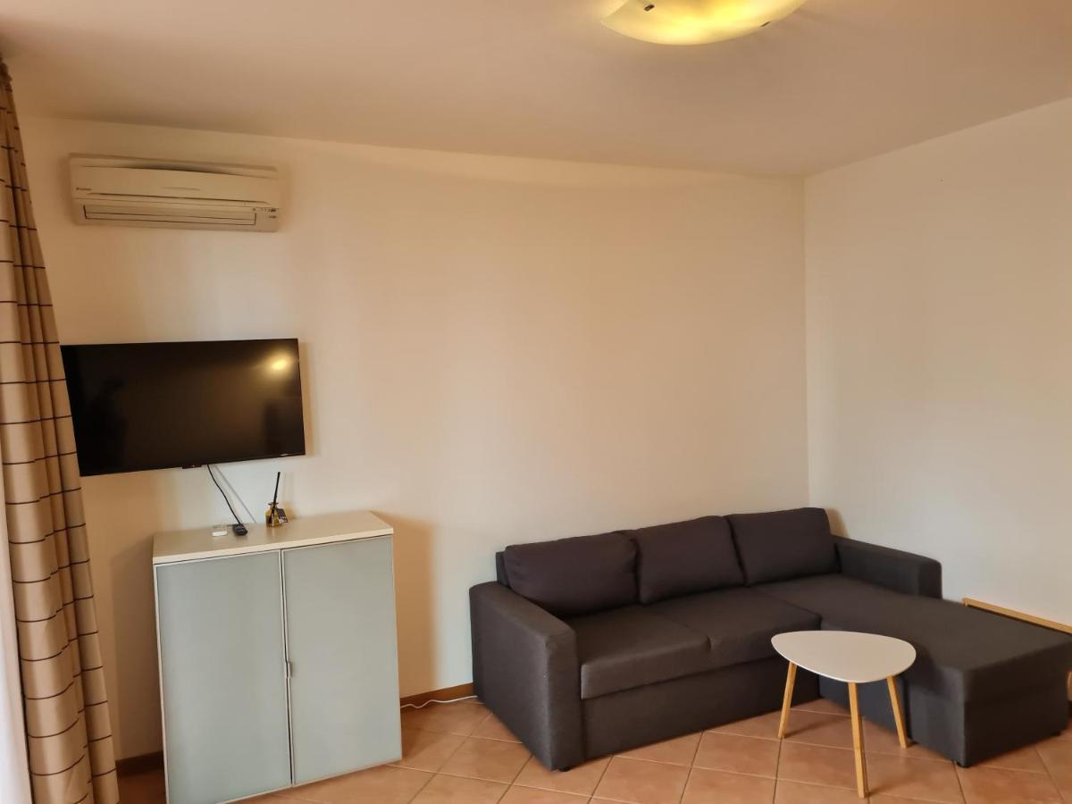 Ferienwohnung Lato Soleggiato @Gardazzurro Padenghe sul Garda Exterior foto