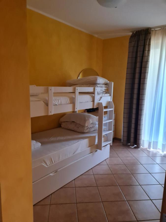 Ferienwohnung Lato Soleggiato @Gardazzurro Padenghe sul Garda Exterior foto